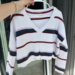PacSun White Ribbed Sweater with Burgundy Stripe Trim